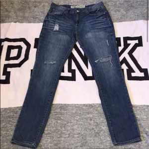 ✨Charlotte Russe Slouchy Slim Jeans✨